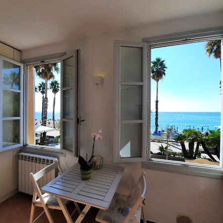 Finestre Sul Mare Villa San Lorenzo al Mare Room photo