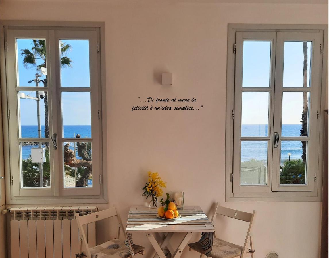Finestre Sul Mare Villa San Lorenzo al Mare Exterior photo